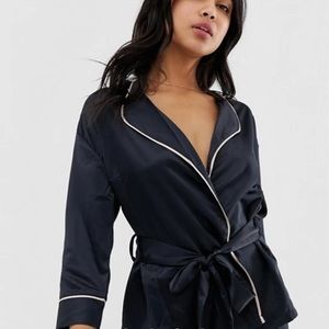 Rare: NWT Bluebella Wren Kimono Black sz10